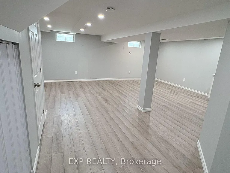 6199 Delta Dr — Photo 35