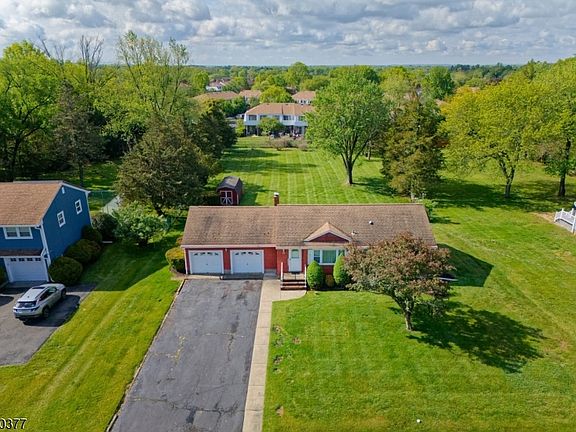 3rd image of 55 New Amwell Rd