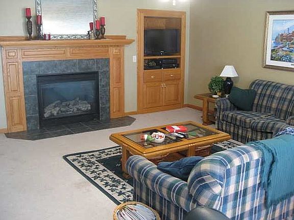 2nd image of 603 Whispering Pines Cc Ln