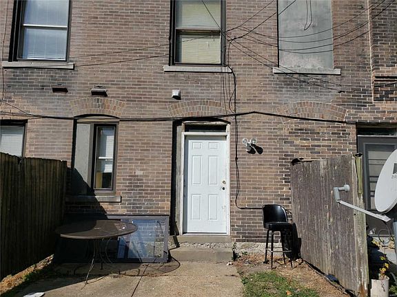 2nd image of 744 Walton Ave #3