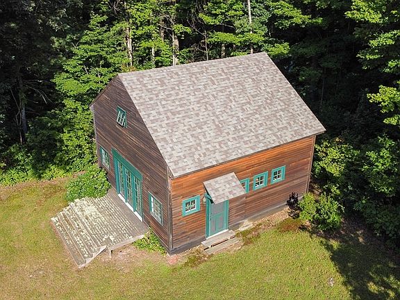 5th image of 622 Spencer Rd