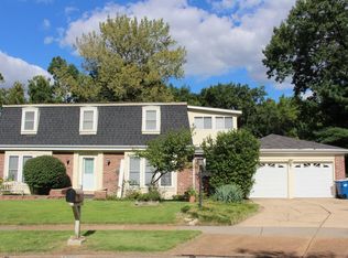 13106 Strawberry Way, Saint Louis, MO 63146