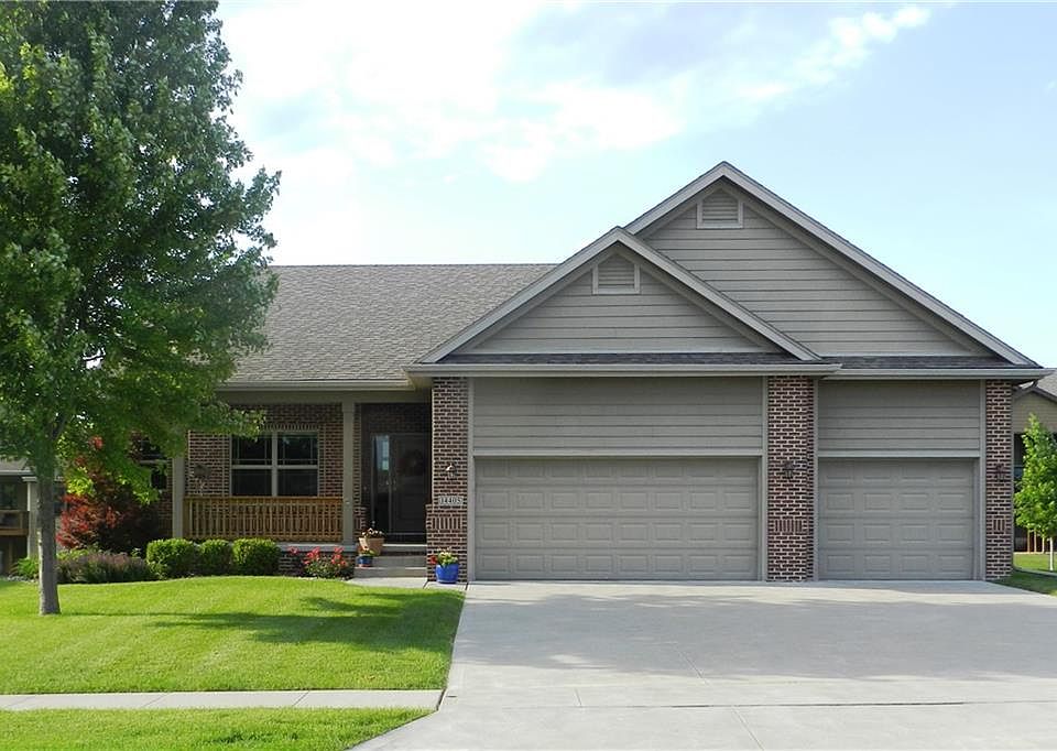 1st image of 14405 Oakwood Dr
