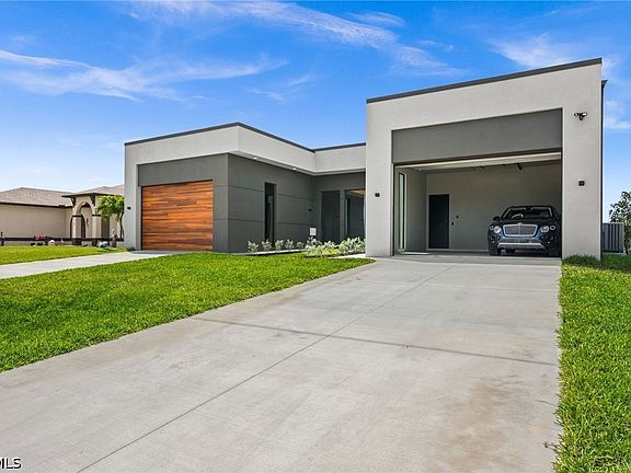 2nd image of 6 NW 32nd Pl