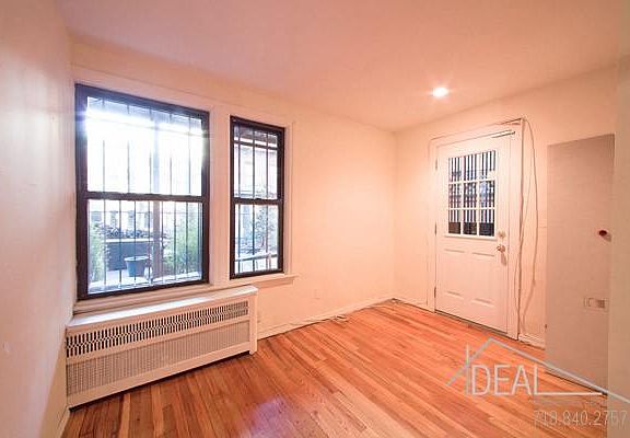 5th image of 149 Willow St Ste 1