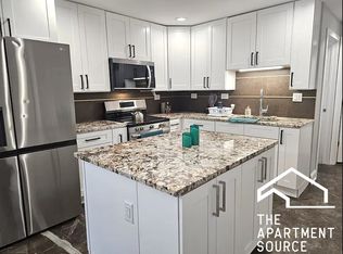 2937 W Jackson Blvd #G, Chicago, IL 60612