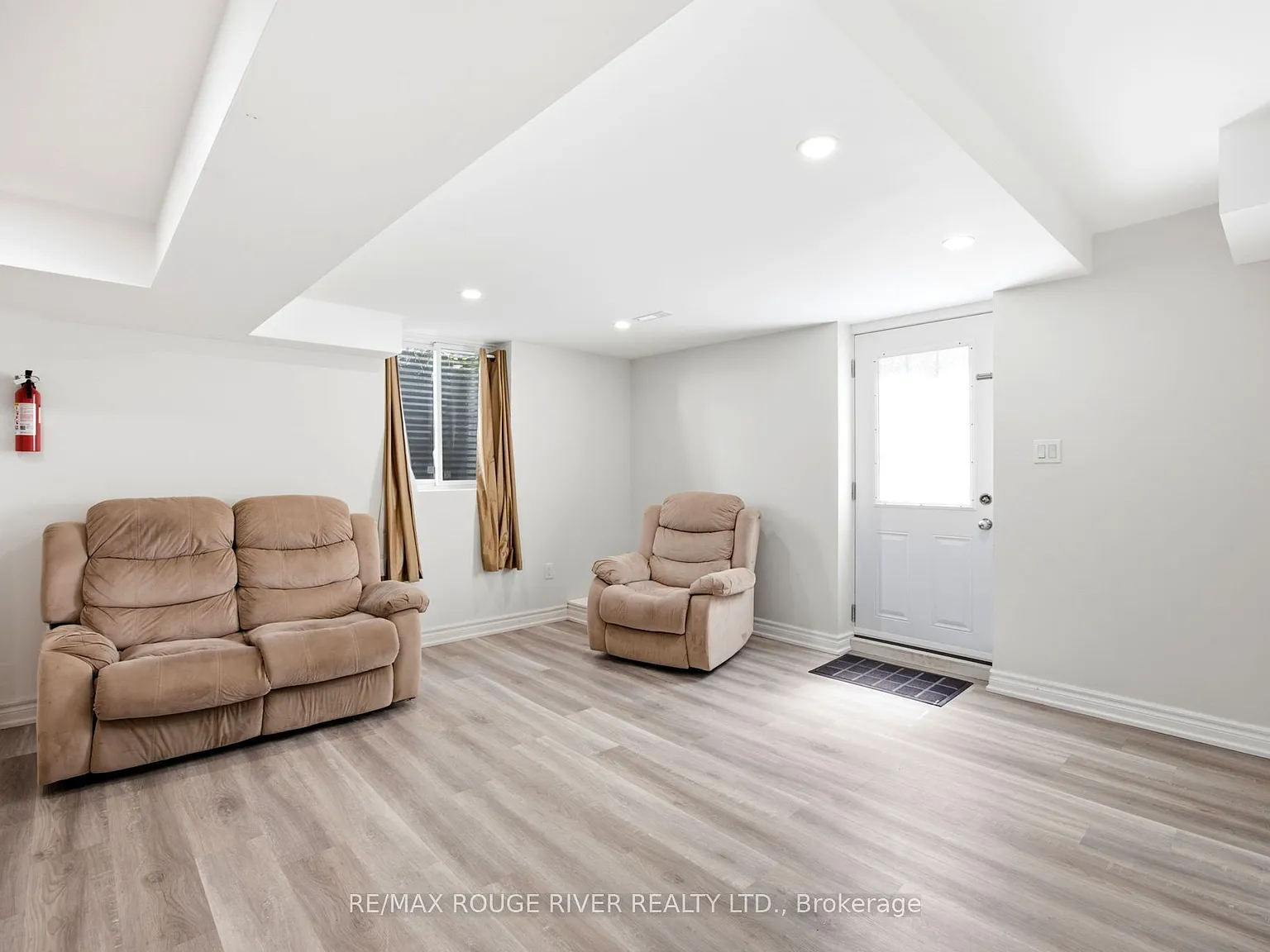 2 bed, $1,750 — Photo 4