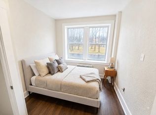 693 Elizabeth Ave #24, Newark, NJ 07112