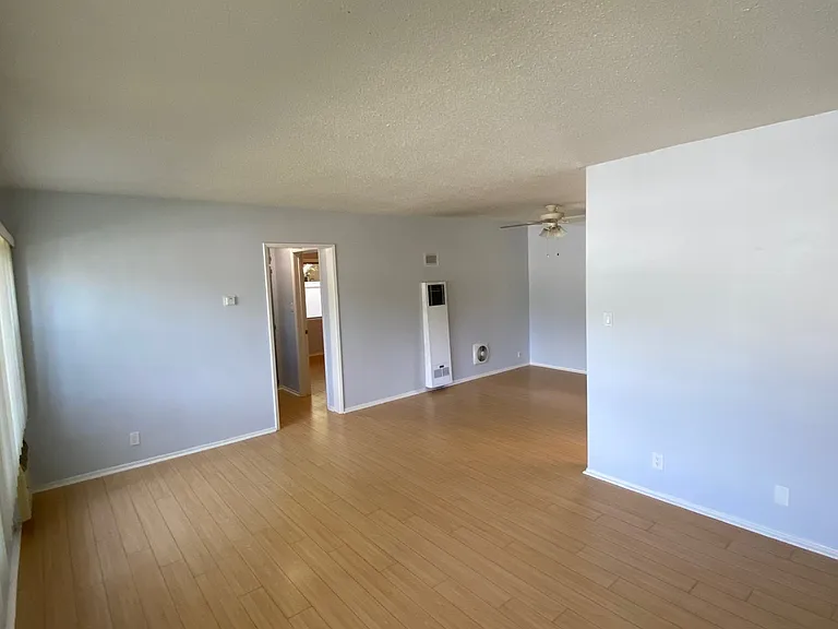 Arcadian Apartments — Photo 17