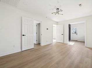 1400 E 35th St, Charlotte, NC 28205