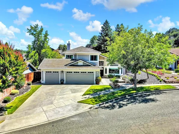 3331 Sterling Court, Napa, CA 94558
