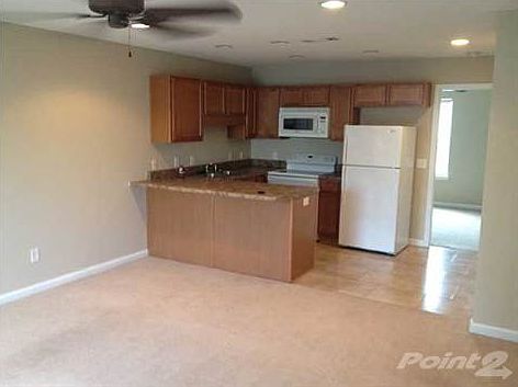 4th image of 8435 Chisholm Road U