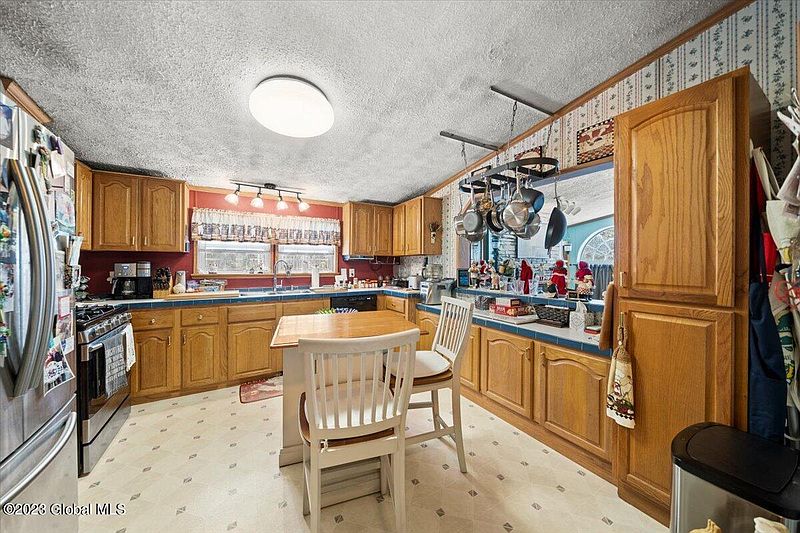 4th image of 134 Rollies Rd