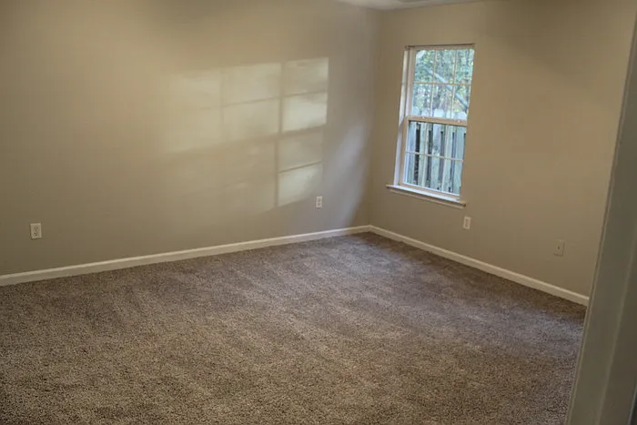 620 Goodale Ln — Photo 5