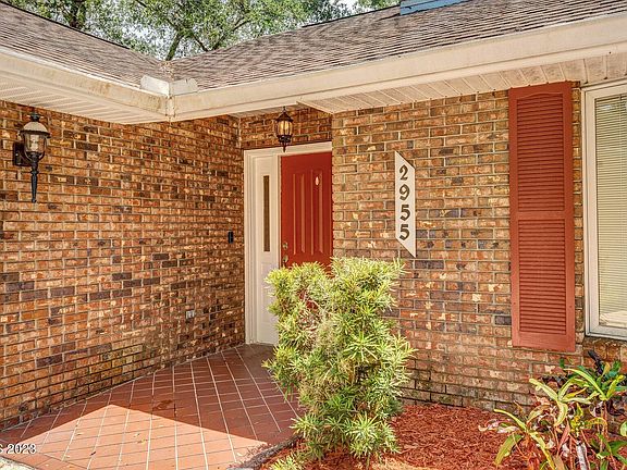 3rd image of 2955 Teakwood St