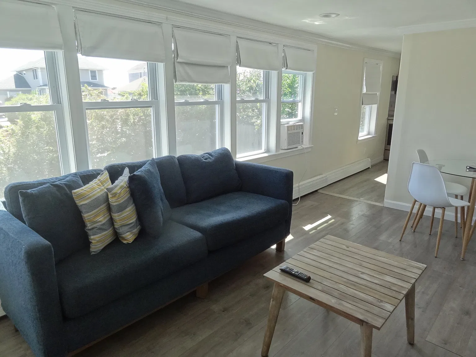 2 bed, 625 sqft, $2,000 — Photo 4