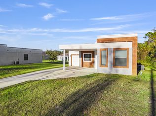 622 Windermere Dr, Lehigh Acres, FL 33972