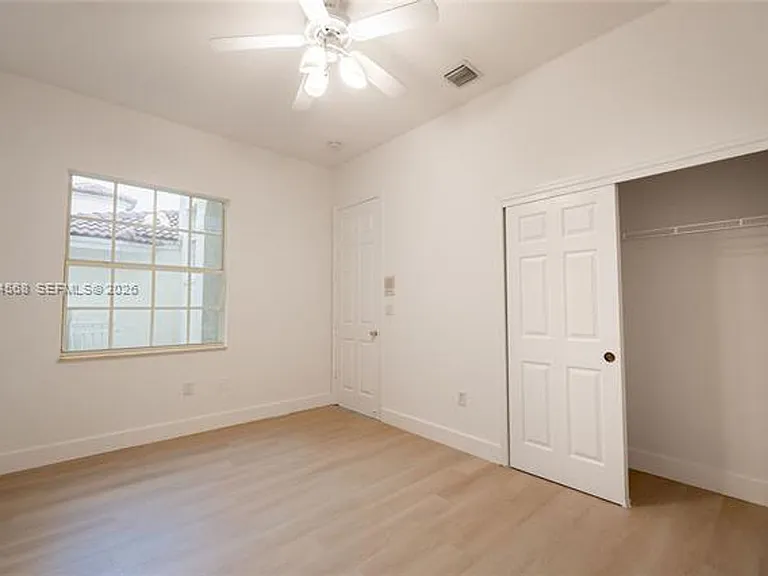 11213 NW 71st Ter #11213 — Photo 15