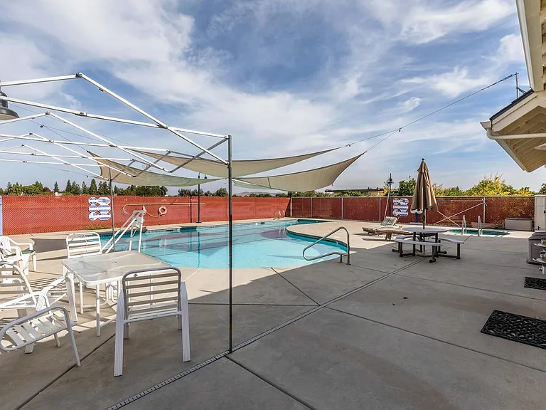 2658 E Alluvial Ave #117 — Photo 47