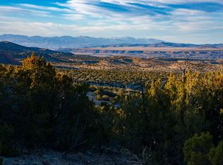 21 Wild Mountain Rd, Cerrillos, NM 87010