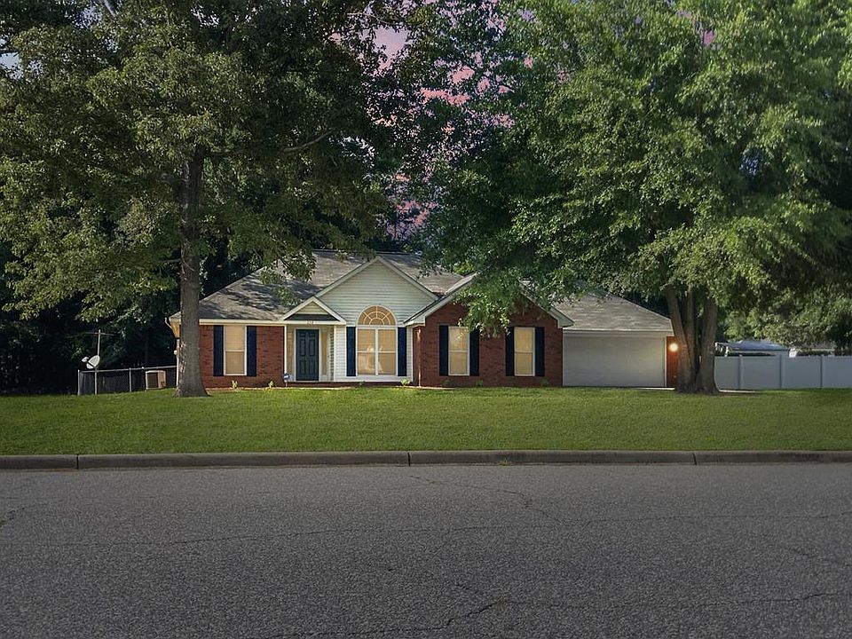 1st image of 230 Long Pine Dr