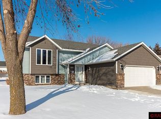 1734 Orchid Dr N, North Mankato, MN 56003