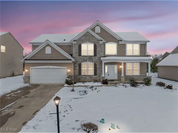 1191 W Chase Dr, Brunswick, OH 44212