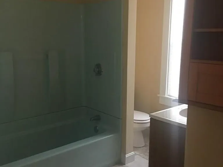 106 Thompson St #2 — Photo 3