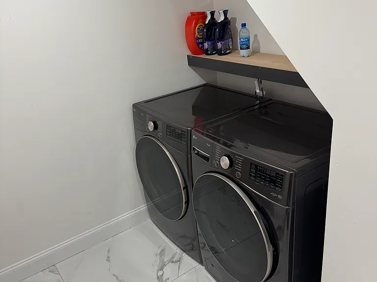 836 Richmond Rd #1F — Photo 8