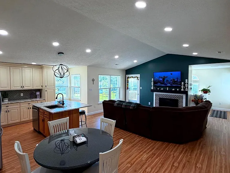 543 Cedar Hollow Dr — Photo 13