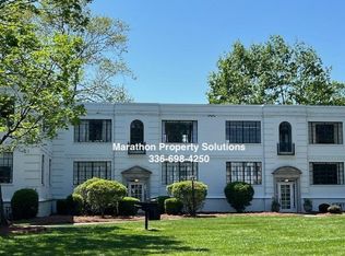 1700-K4 N Elm St, Greensboro, NC 27408