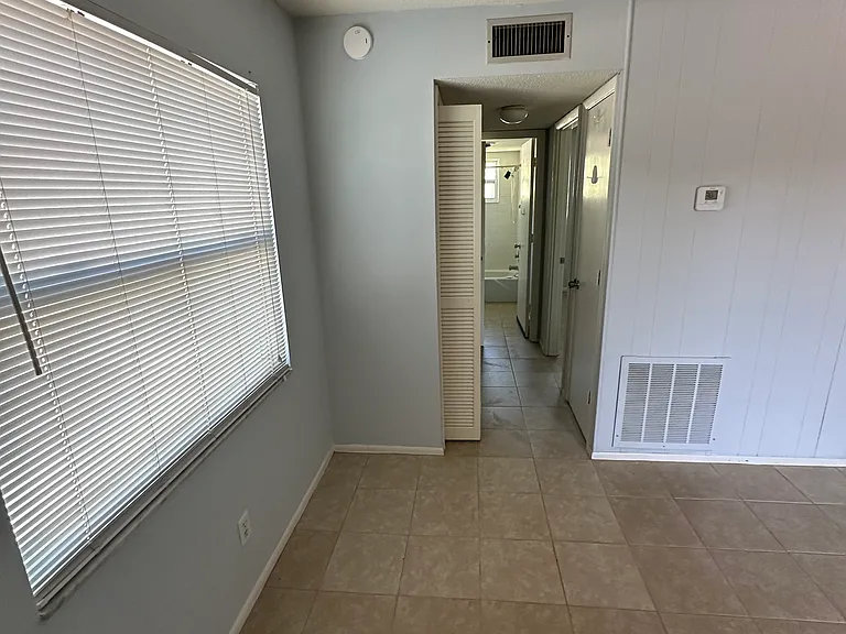 125 Avenida Messina #201 — Photo 7
