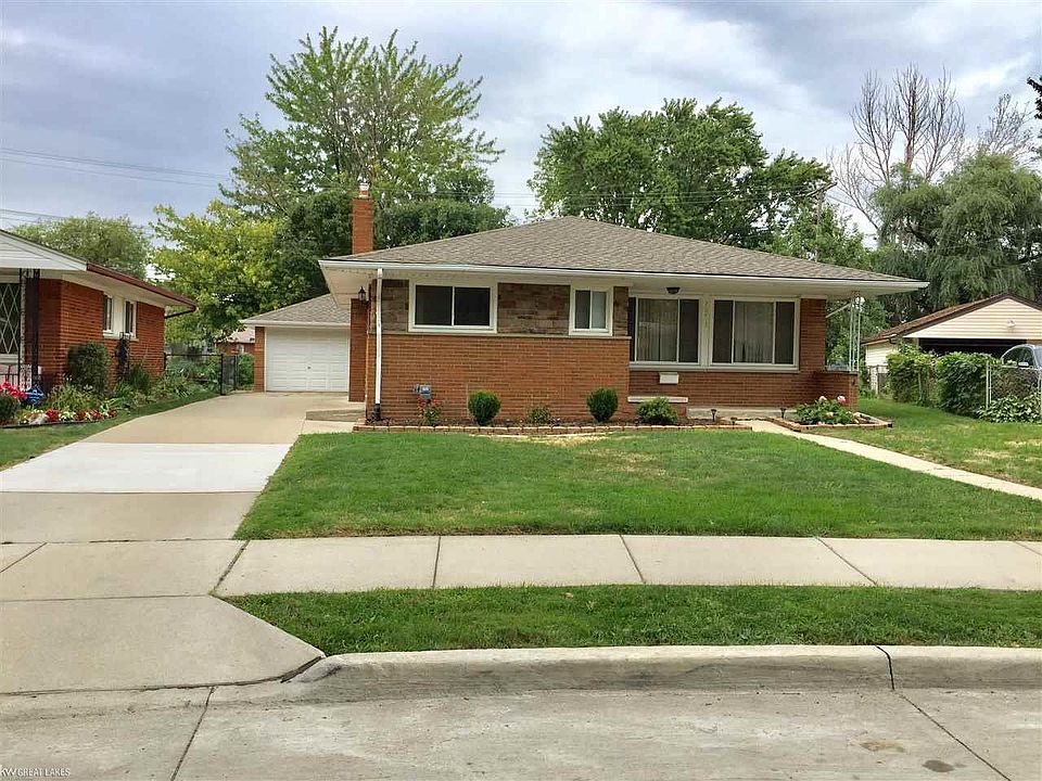 1st image of 20213 Valera St