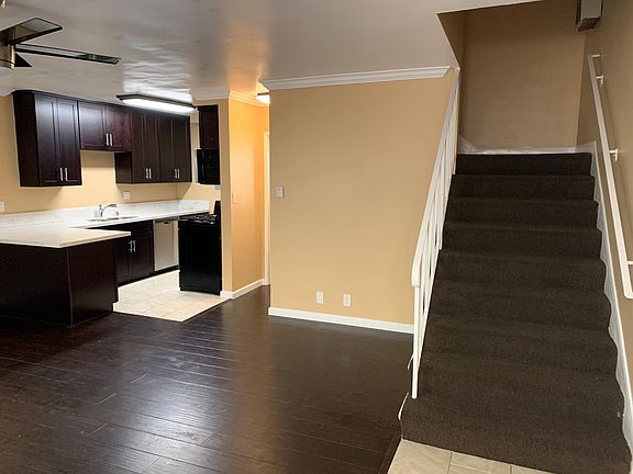 4th image of 2452 Arizona Ave APT 2