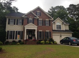 695 Fairfield Rd, Fayetteville, NC 28303