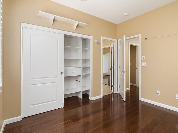 3rd image of 1824 Bright Willow Cir