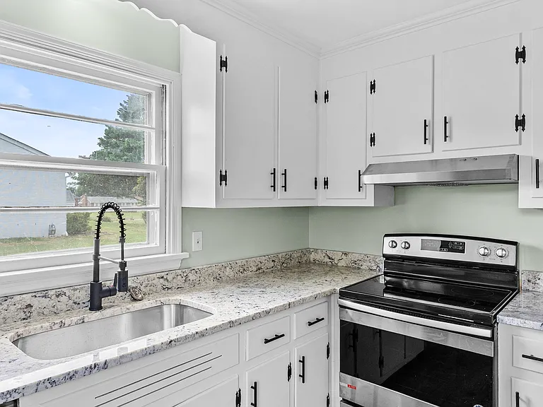 8327 Sherton Dr — Photo 9