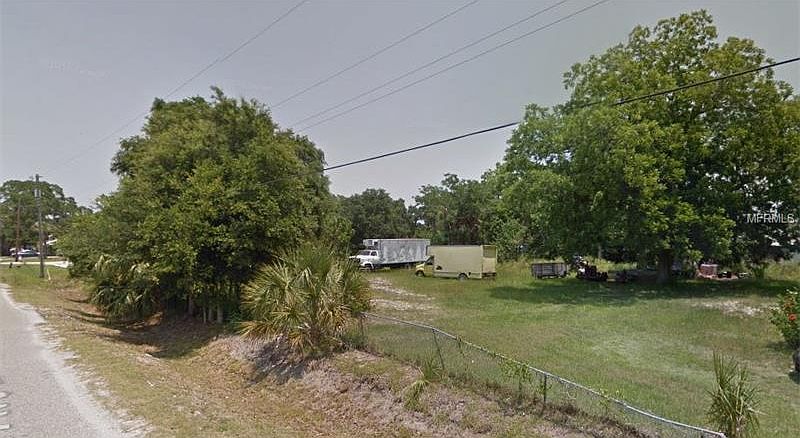 2nd image of 2212 1st Ave E