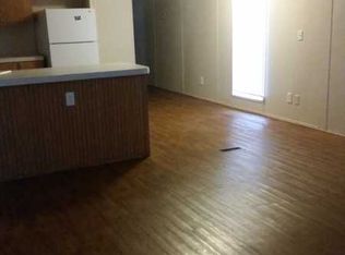1011 Frostwood St, Huntsville, TX 77340