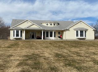 1097 County Road 20, Corunna, IN 46730