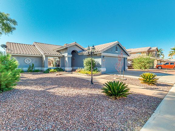 2nd image of 1319 W Villa Theresa Dr