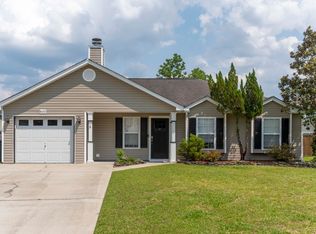 8372 Waltham Rd, North Charleston, SC 29418