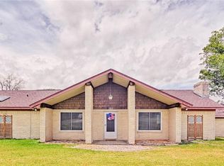 121 Ranchland Rd, Corsicana, TX 75110