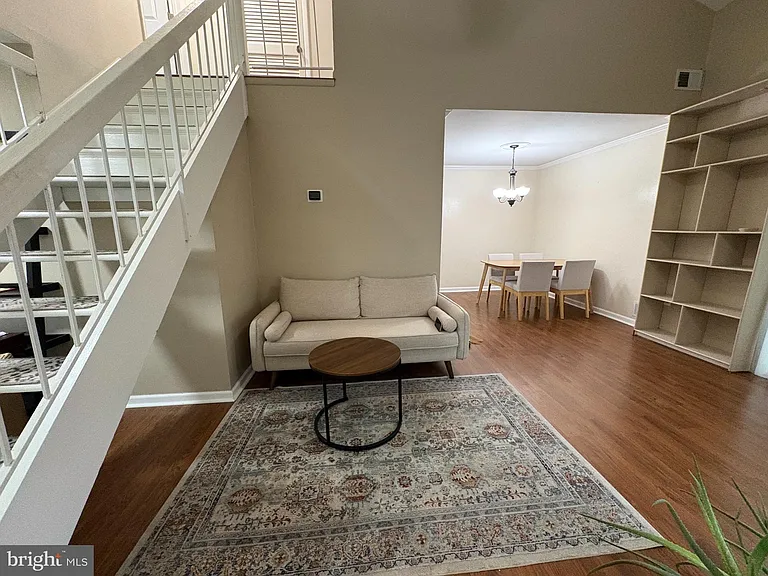 224 Willow Ter — Photo 25