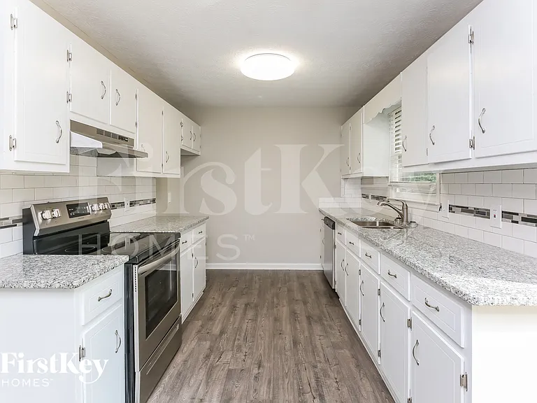 5417 Hulsey Cir — Photo 7
