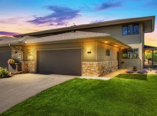 1337 Moorings Dr, La Crosse, WI 54603