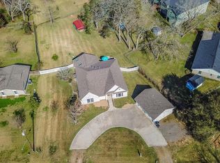 6331 Westcreek Dr, Brookside Village, TX 77581