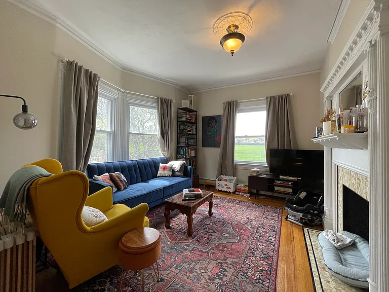 383 Angell St #2A — Photo 4