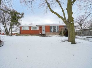 5 Greenwood Ave, Cambridge, ON N1R2Y3