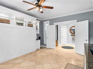 5531 Petty St, Houston, TX 77007